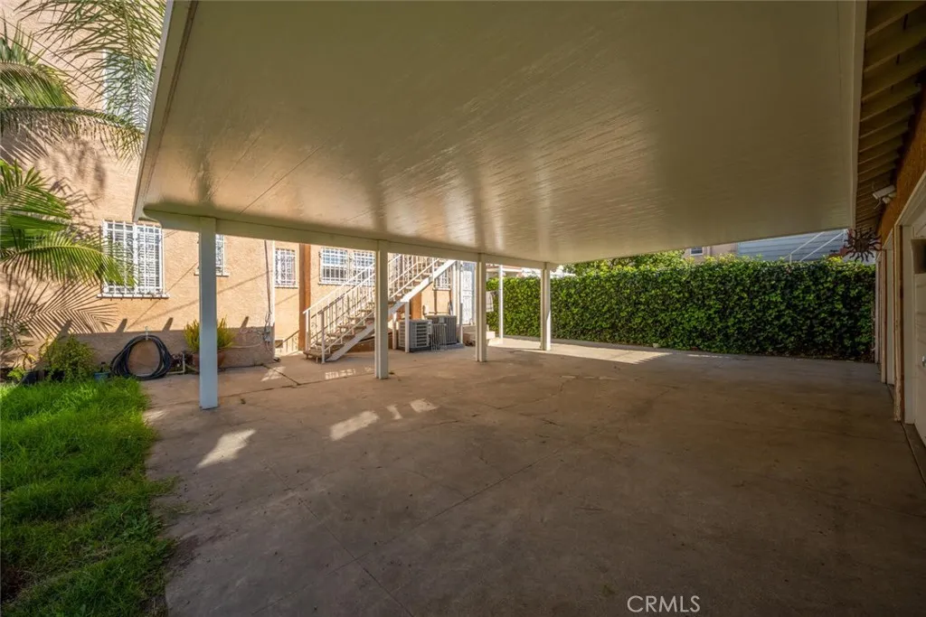 6050 Northside Drive, East Los Angeles, California 90022 home-pic-36